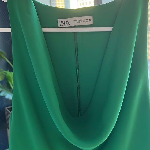 Zara Green Draped front top - Picture 8 of 8